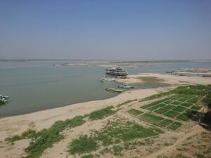 Śródlądowy transport wodny – dlaczego ekologiczna przewaga nad transportem drogowym