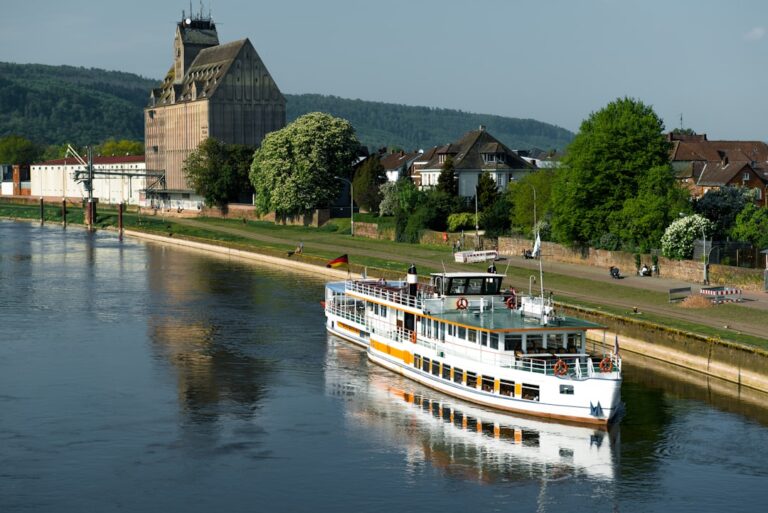 Transport pasażerski w miastach – przyszłość na rzece wrocławskiej