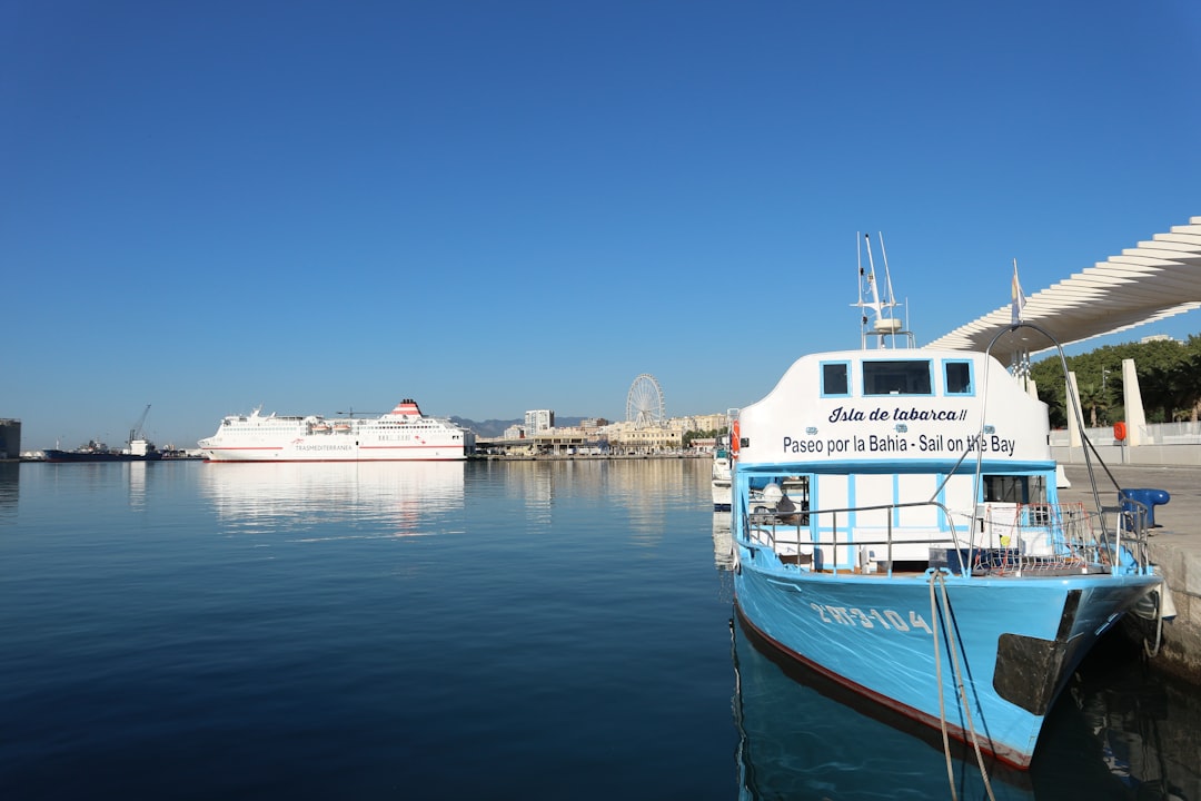 Baterie w jednostkach pływających – nowoczesne rozwiązania i bezpieczeństwo