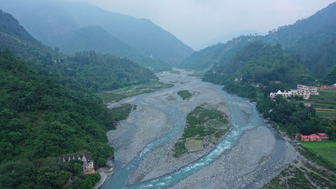 Rola rzek w systemie bezpieczeństwa kraju – transport specjalny i ratownictwo