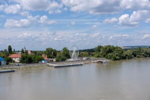 Rola Wód Polskich w administrowaniu drogami wodnymi – zadania i wyzwania